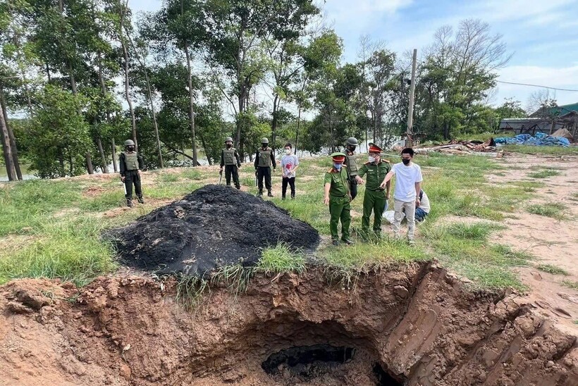 Công an thành phố Hà Nội vừa triệt phá vụ án hủy hoại môi trường với quy mô cực lớn. Ảnh: Công an TP. Hà Nội cung cấp