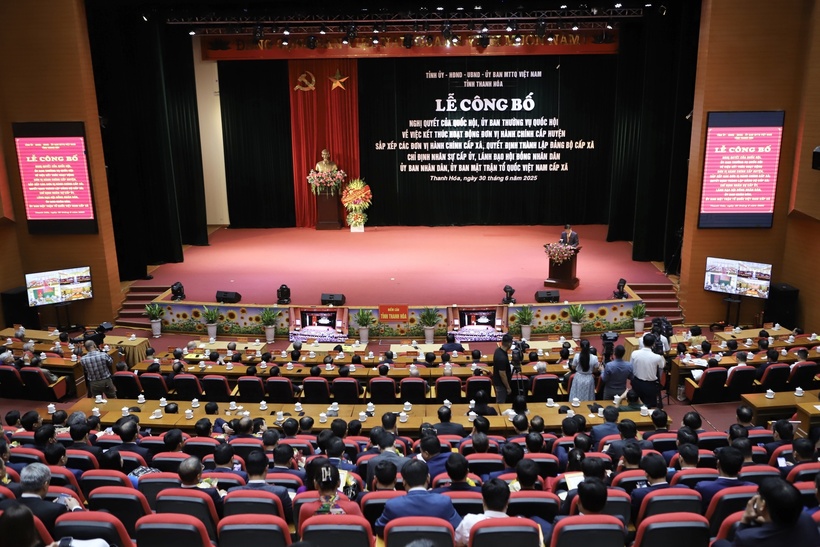 Toàn cảnh lễ công bố. Ảnh: Minh Hiếu