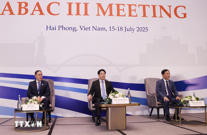 Chủ tịch nước Lương Cường dự phiên khai mạc Kỳ họp lần thứ 3 Hội đồng Tư vấn Kinh doanh APEC 2025. Ảnh: Lâm Khánh/TTXVN