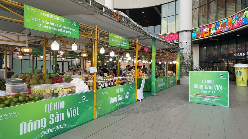 Không gian sự kiện "Tự hào Nông sản Việt" 2025 (Ảnh: Phương Ly)