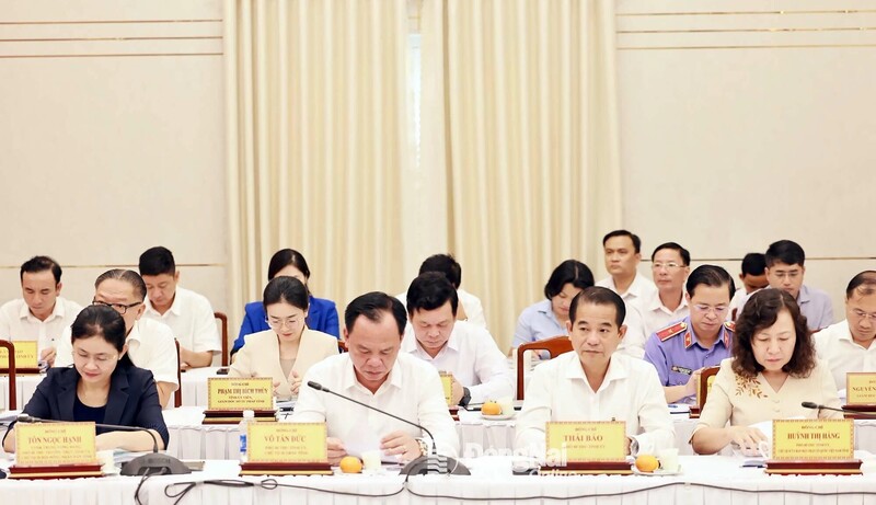 Lãnh đạo tỉnh Đồng Nai tham dự buổi làm việc. Ảnh: Công Nghĩa (Báo Đồng Nai)
