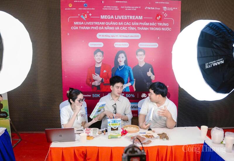 10 phiên livestream tại Tuần lễ Thương mại số và Kết nối vùng Đà Nẵng đã hỗ trợ 400 sản phẩm đặc trưng của Đà Nẵng và các tỉnh thành trong cả nước tiếp cận với gần 20 triệu lượt người xem