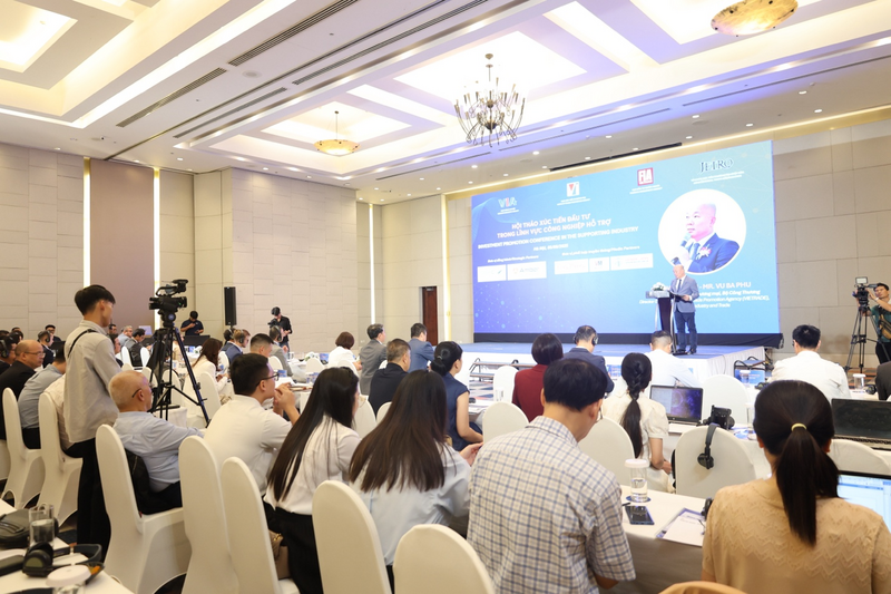 Hội thảo “Xúc tiến đầu tư trong lĩnh vực công nghiệp hỗ trợ” được tổ chức sáng 5/8. Ảnh: Đỗ Nga