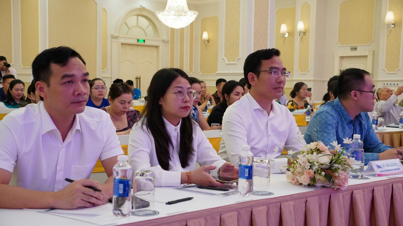 Các đại biểu tham dự sự kiện