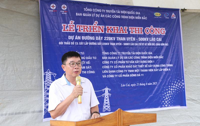 Tổng giám đốc EVNNPT Phạm Lê Phú phát biểu