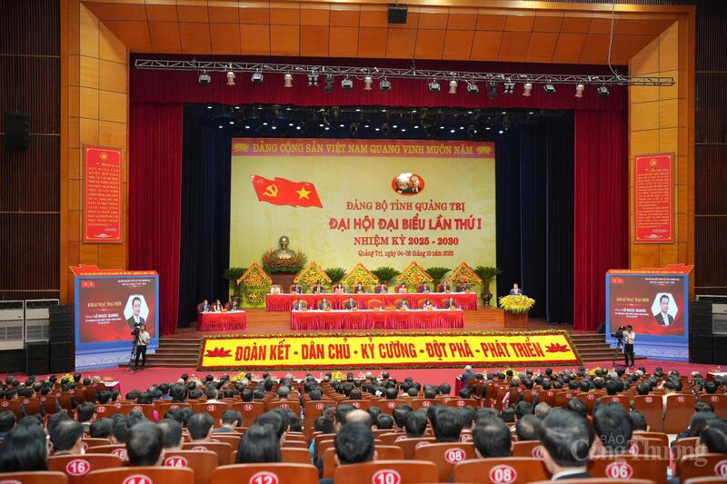 Đại hội Đại biểu Đảng bộ tỉnh Quảng Trị lần thứ nhất