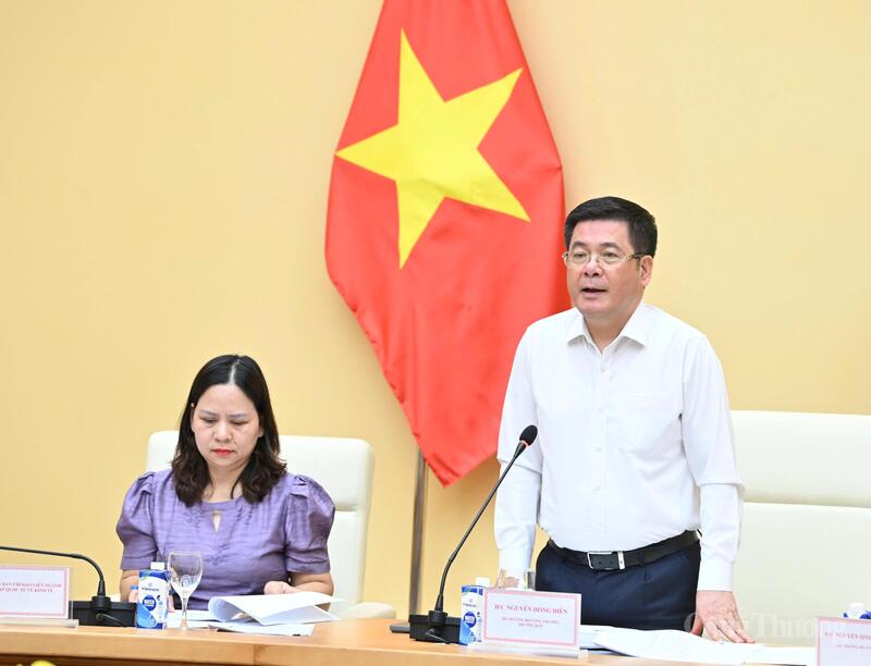 Phát biểu khai mạc, Bộ trưởng Nguyễn Hồng Diên nhấn mạnh, đây là phiên họp  đầu tiên của Ban Chỉ đạo sau khi được kiện toàn theo Quyết định số 1812/QĐ-TTg của Thủ tướng Chính phủ.