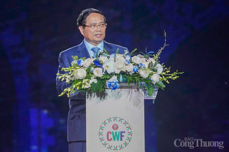 Thủ tướng Phạm Minh Chính phát biểu khai mạc Lễ hội Văn hóa Thế giới tại Hà Nội lần thứ nhất.