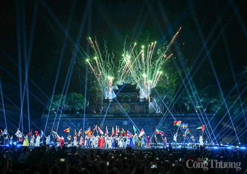 Lễ hội lan tỏa thông điệp đoàn kết toàn cầu trong việc chung tay giải quyết các thách thức mang tính nhân loại, đặc biệt là vấn đề biến đổi khí hậu - thách thức mà không một quốc gia nào có thể đứng ngoài cuộc.