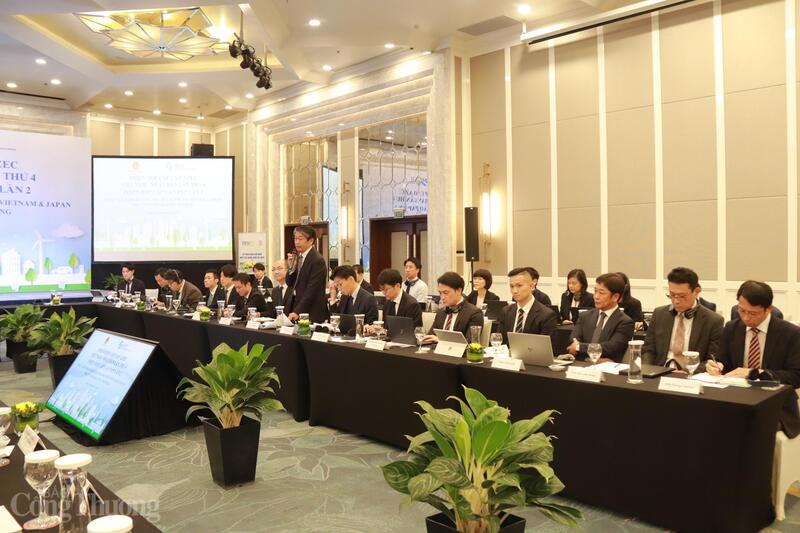 Các đại biểu phía Nhật Bản. Ảnh: Thanh Tuấn