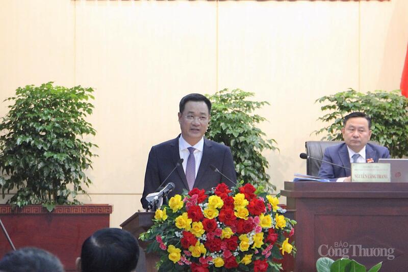 Bí thư Thành ủy Đà Nẵng Lê Ngọc Quang đề nghị HĐND TP. Đà Nẵng thảo luận, lựa chọn những quyết sách sát thực tiễn, có tính khả thi, đột phá nhằm thực hiện thắng lợi Nghị quyết năm 2026 của Thành ủy và Nghị quyết Đại hội Đảng bộ thành phố nhiệm kỳ 2025-2030.