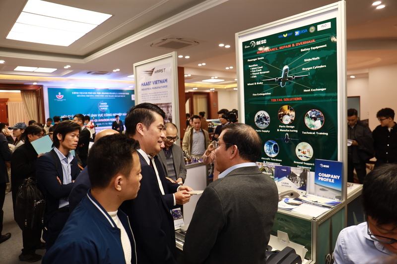 Trong khuôn khổ sự kiện, khu trưng bày sẽ giới thiệu sản phẩm, mô hình, trang thiết bị, công nghệ, năng lực sản xuất, đào tạo nhân lực, hạ tầng kỹ thuật, logistics… của TP. Hà Nội và Việt Nam. Ảnh: N.H