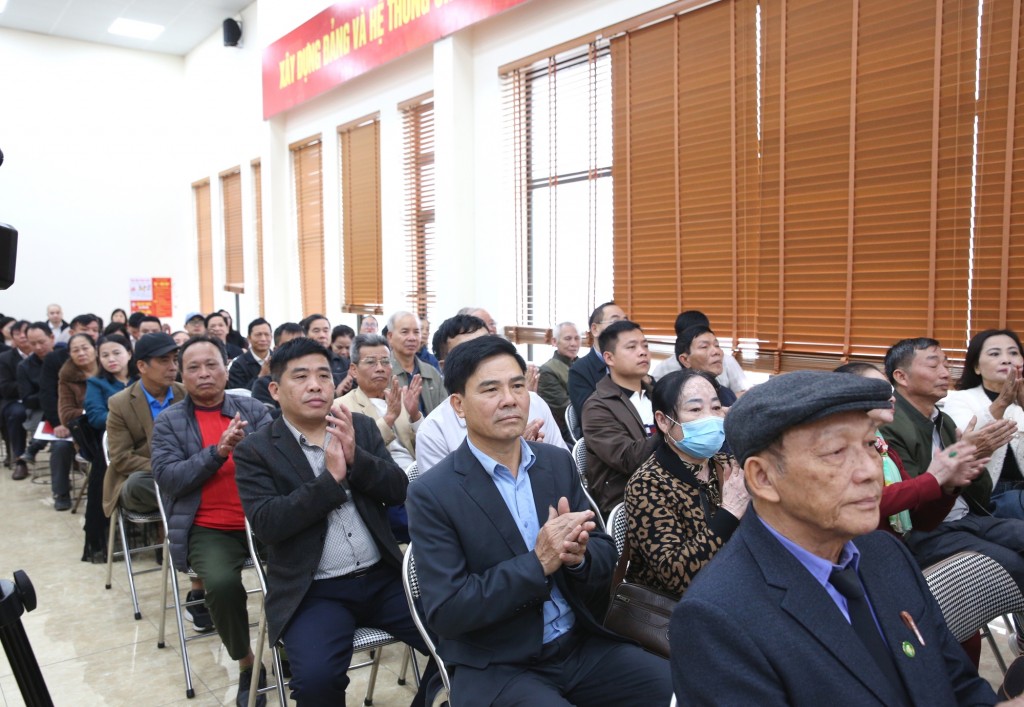 Các cử tri tham dự Hội nghị - Ảnh: VGP/Nguyễn Hoàng Các cử tri tham dự Hội nghị - Ảnh: VGP/Nguyễn Hoàng