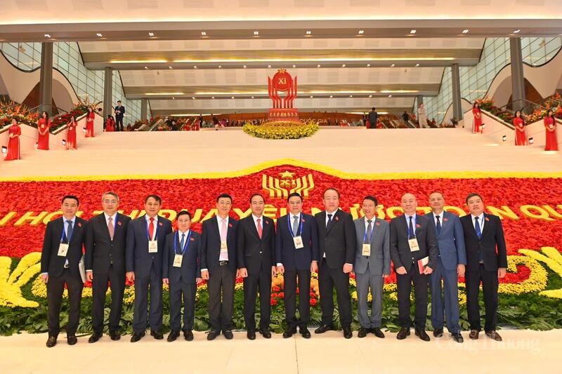 Đoàn đại biểu Bộ Công Thương tham dự Đại hội, do Quyền Bộ trưởng Lê Mạnh Hùng làm trưởng đoàn. Ảnh: Nam Nguyễn