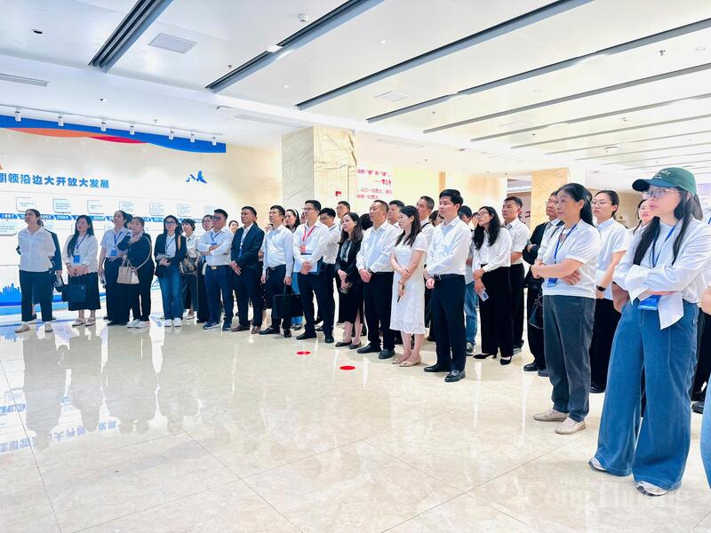 Thúc đẩy hợp tác thương mại biên giới Việt Nam - Vân Nam - 13