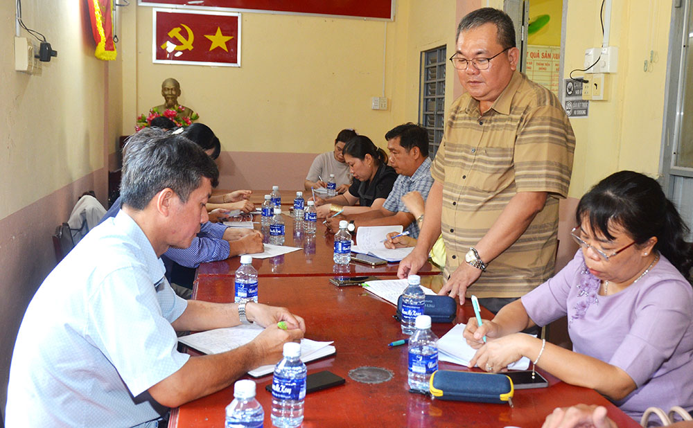 Ông Phạm Minh Truyền - Phó Giám đốc Sở Nông nghiệp và Môi trường phát biểu kết luận buổi làm việc.