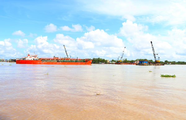 Cửa Định An sẽ hình thành khu bến Định An- Duyên Hải- Bình Đại với khả năng tiếp nhận tàu đến 50 ngàn tấn.