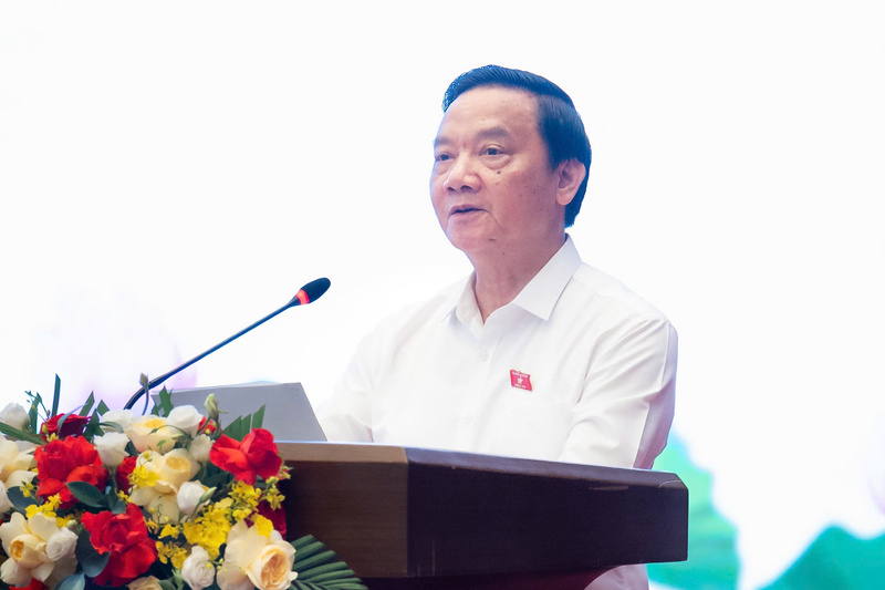 Phó Chủ tịch Quốc hội Nguyễn Khắc Định quán triệt những nội dung cốt lõi Kết luận số 17-KL/TW ngày 2/4/2026 của Bộ Chính trị về Định hướng lập pháp nhiệm kỳ Quốc hội khóa XVI. Ảnh: Vũ Hiếu
