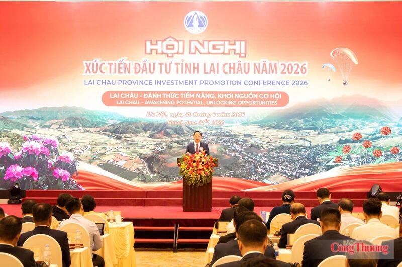 Ông Hà Quang Trung, Chủ tịch UBND tỉnh Lai Châu phát biểu tại hội nghị.