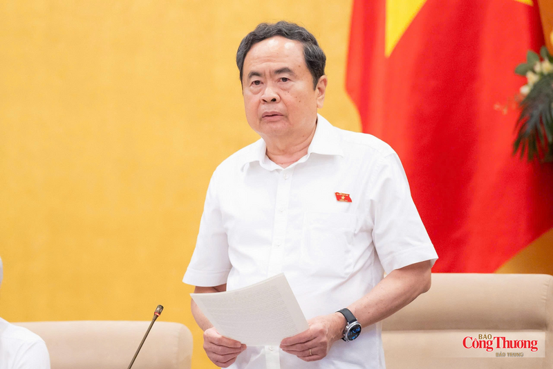 Chủ tịch Quốc hội Trần Thanh Mẫn đã ký ban hành 5 Nghị quyết của Ủy ban Thường vụ Quốc hội.