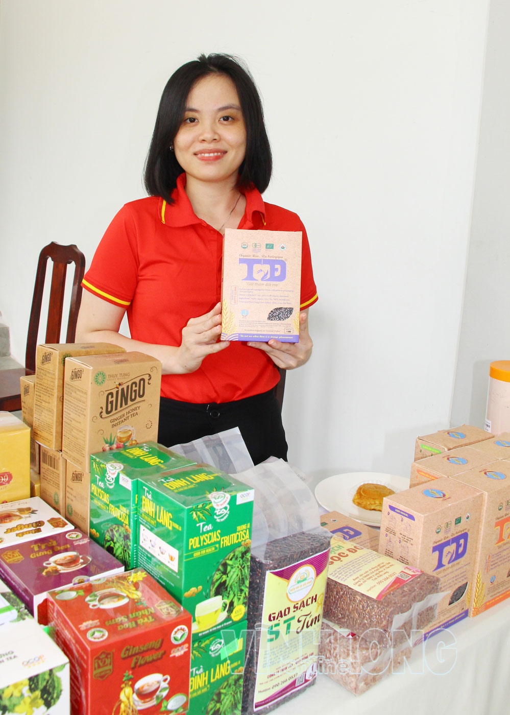 Nhiều HTX đang sản xuất theo tiêu chuẩn VietGAP, GlobalGAP, hữu cơ; đồng thời đẩy mạnh ứng dụng công nghệ, xây dựng mã số vùng trồng, truy xuất nguồn gốc và phát triển sản phẩm OCOP.
