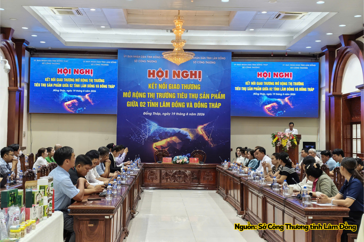 Quang cảnh hội nghị kết nối giao thương giữa hai tỉnh Lâm Đồng và Đồng Tháp.