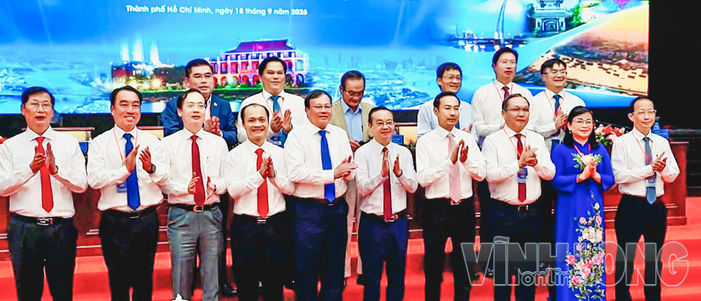 Vĩnh Long và 7 tỉnh, thành đã ký kết Thỏa thuận hợp tác phát triển kinh tế- xã hội giai đoạn 2026-2030.