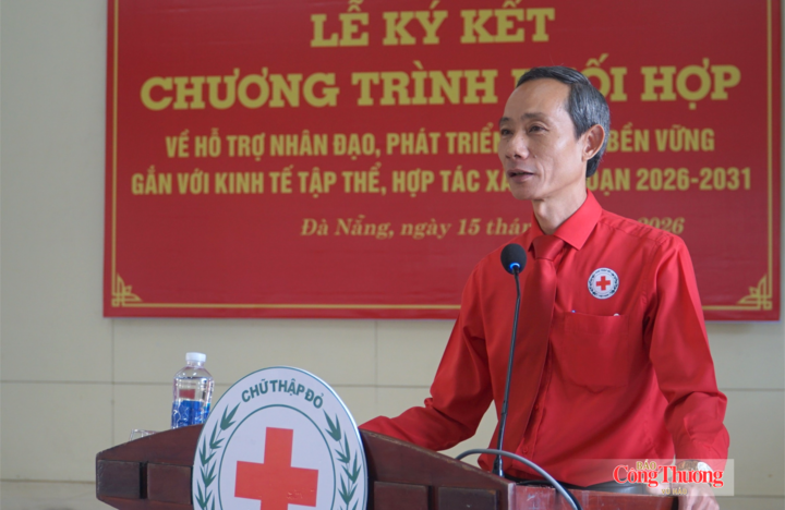 Ông Lê Tấn Minh, Chủ tịch Hội Chữ thập đỏ TP. Đà Nẵng phát biểu tại chương trình.