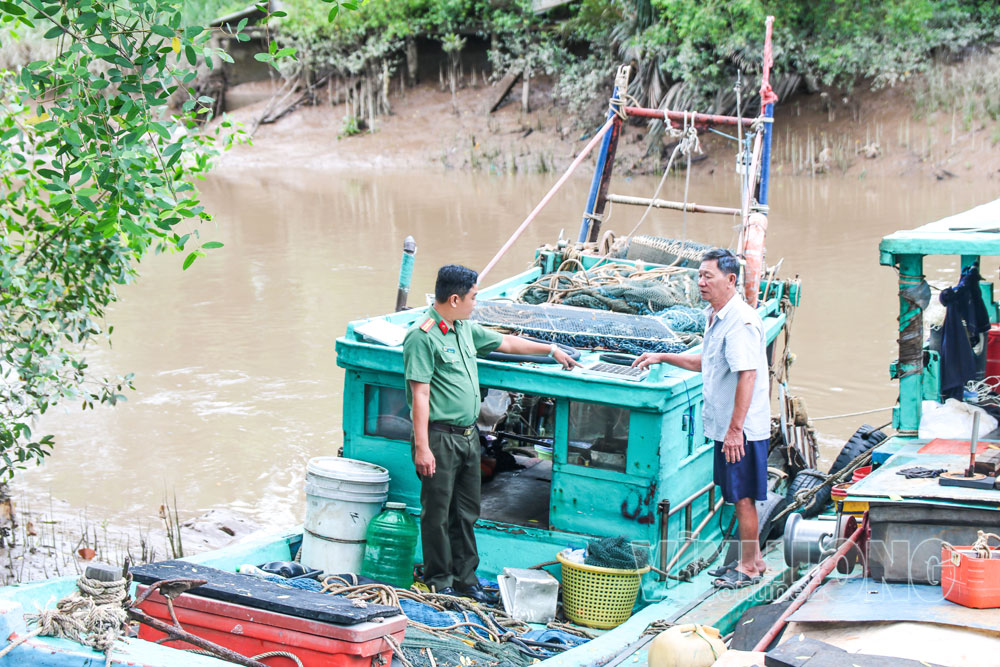 Hộ ông Nguyễn Văn Tài, xã Tân Thủy có tàu cá nằm trong diện giải bản. Ảnh: THẠCH THẢO